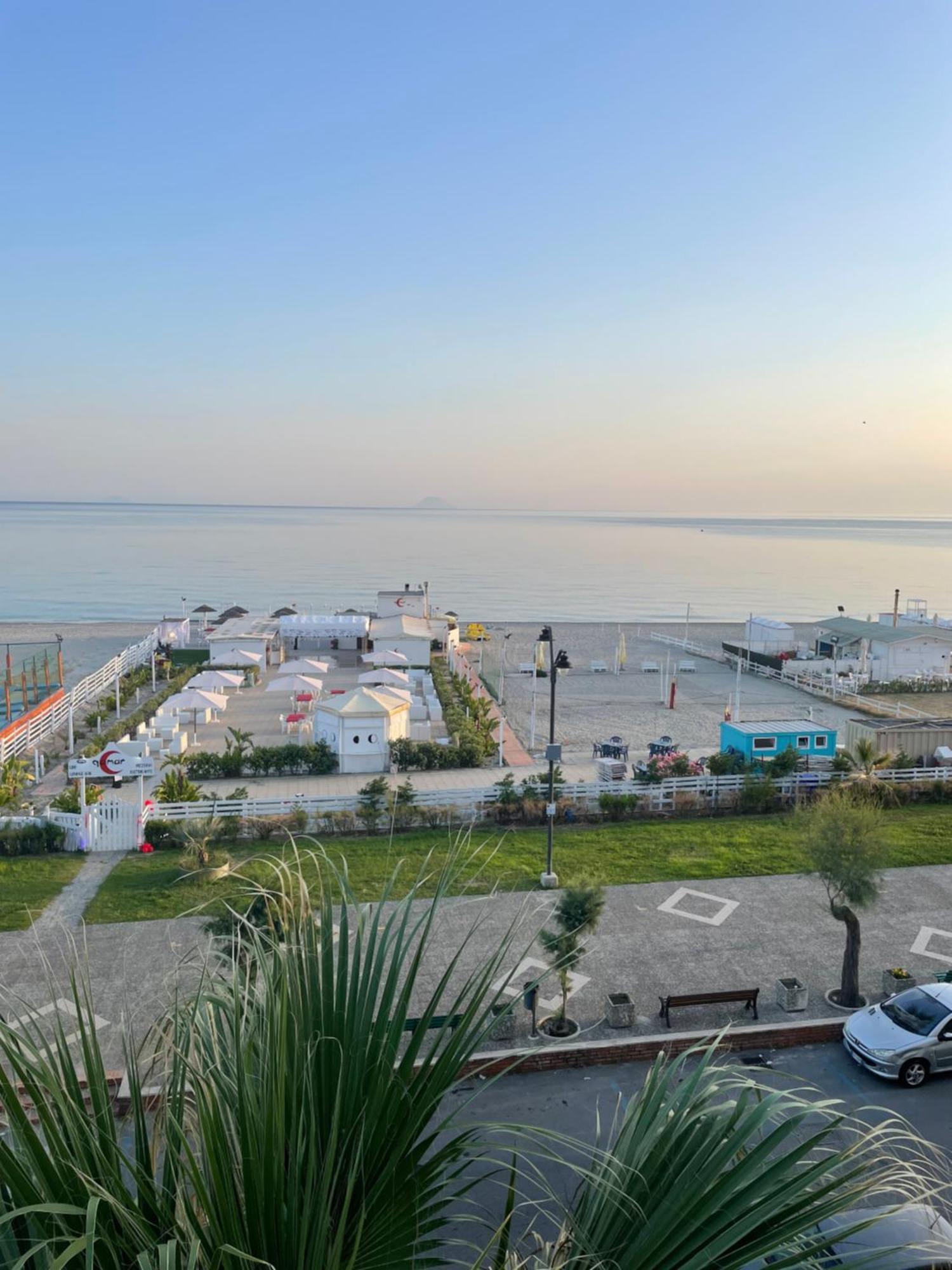 La Baia Di Ulisse Βίλα Venetico Εξωτερικό φωτογραφία